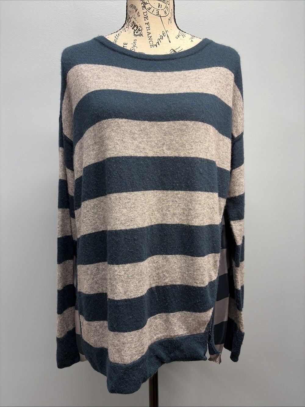 LOFT Teal/Gray Striped Mixed Material Knit/Satin Long Sleeve Top - Size Medium